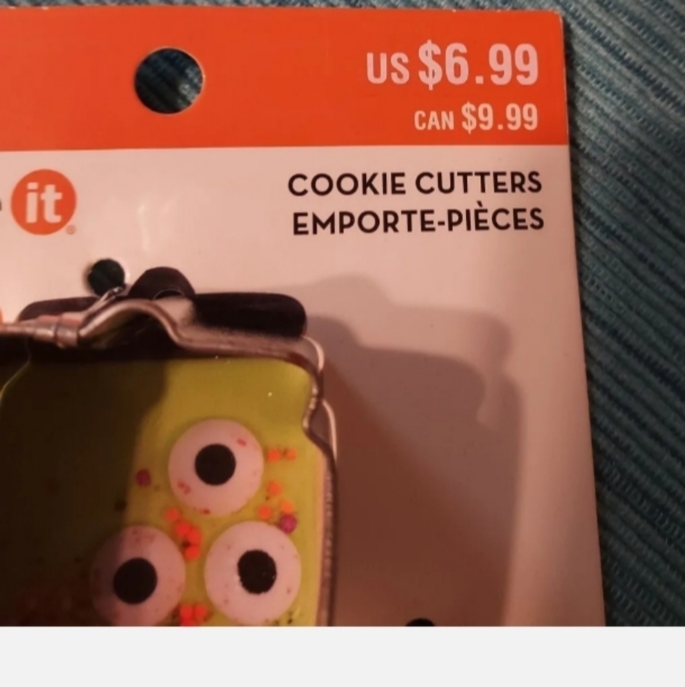 CELEBRATE it -Halloween Mini Cookie Cutters - New - Metal - Picture 4 of 6